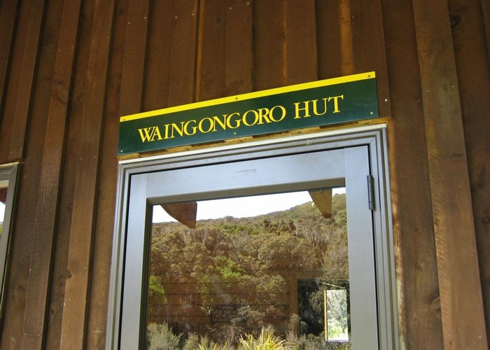 Waingongoro Hut