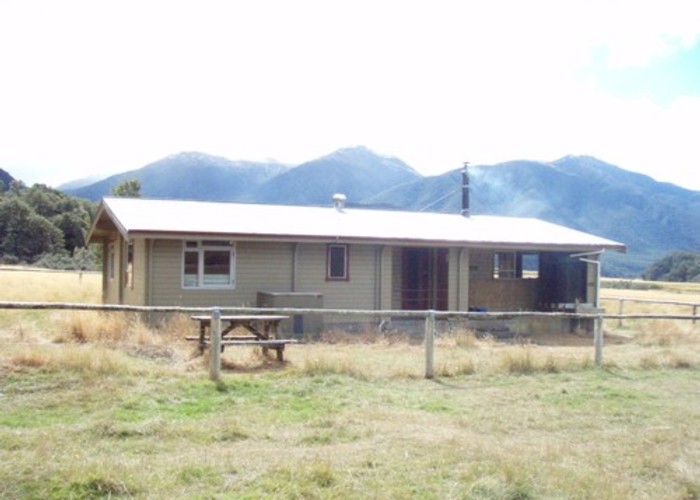 Hope Kiwi Lodge