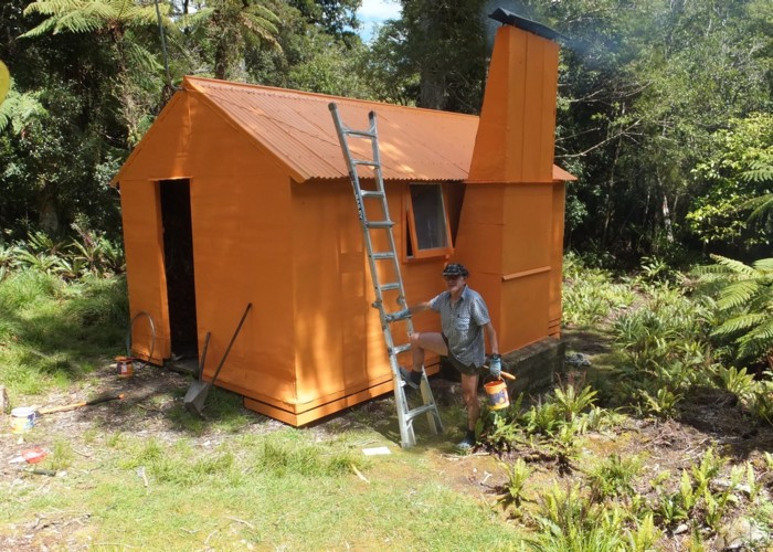 Mid Waiohine hut November 2015