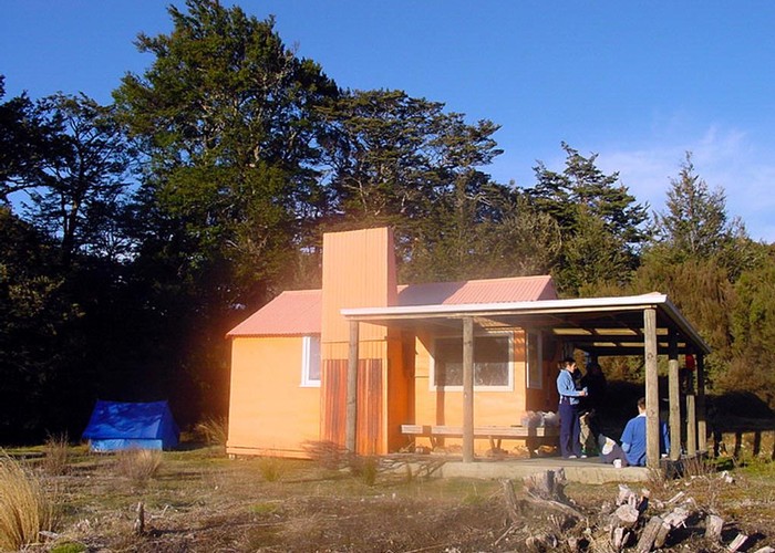 Middle Hill Hut