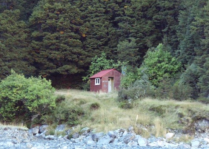 Waterfall Hut (Dobson)