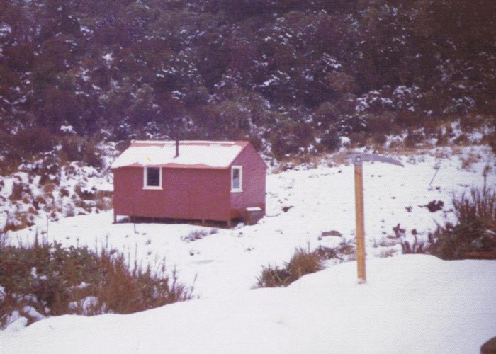 Harman  hut  August 1975