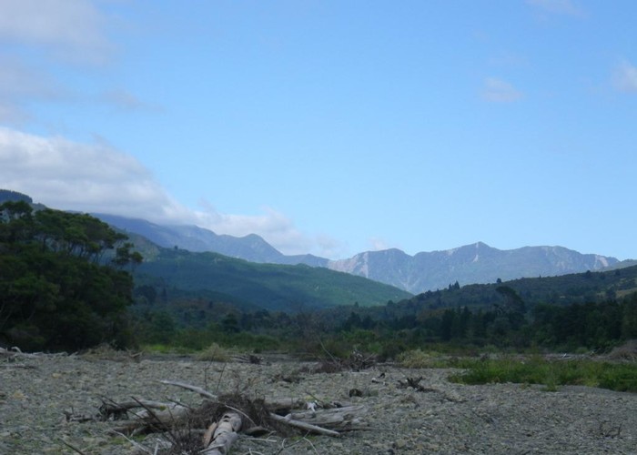 Kopuapounamu River