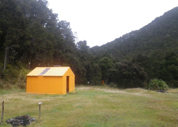 Kiwi Mouth Hut