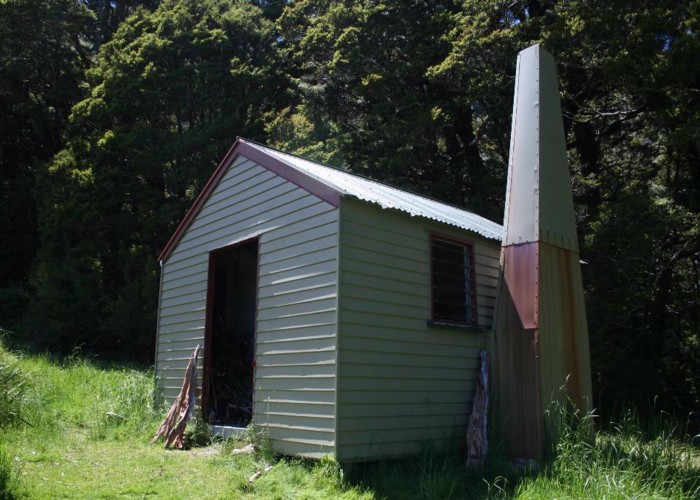 Larrikin Creek Hut