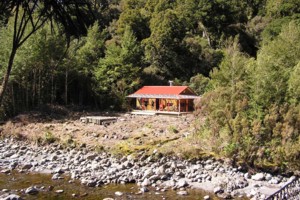 ROARING STAG LODGE (NZDA) TARARUA'S