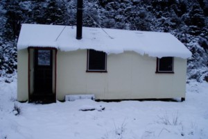 Cedar Flat Hut August 2008