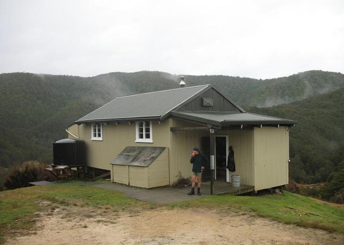 Big River hut on a wet day